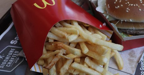 People Reckon McDonald's Are Using This Sneaky Technique To Cheat You Out Of Chips