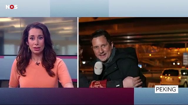 JO d'hiver 2022 : Un agent de sécurité interrompt le direct d'un journaliste néerlandais