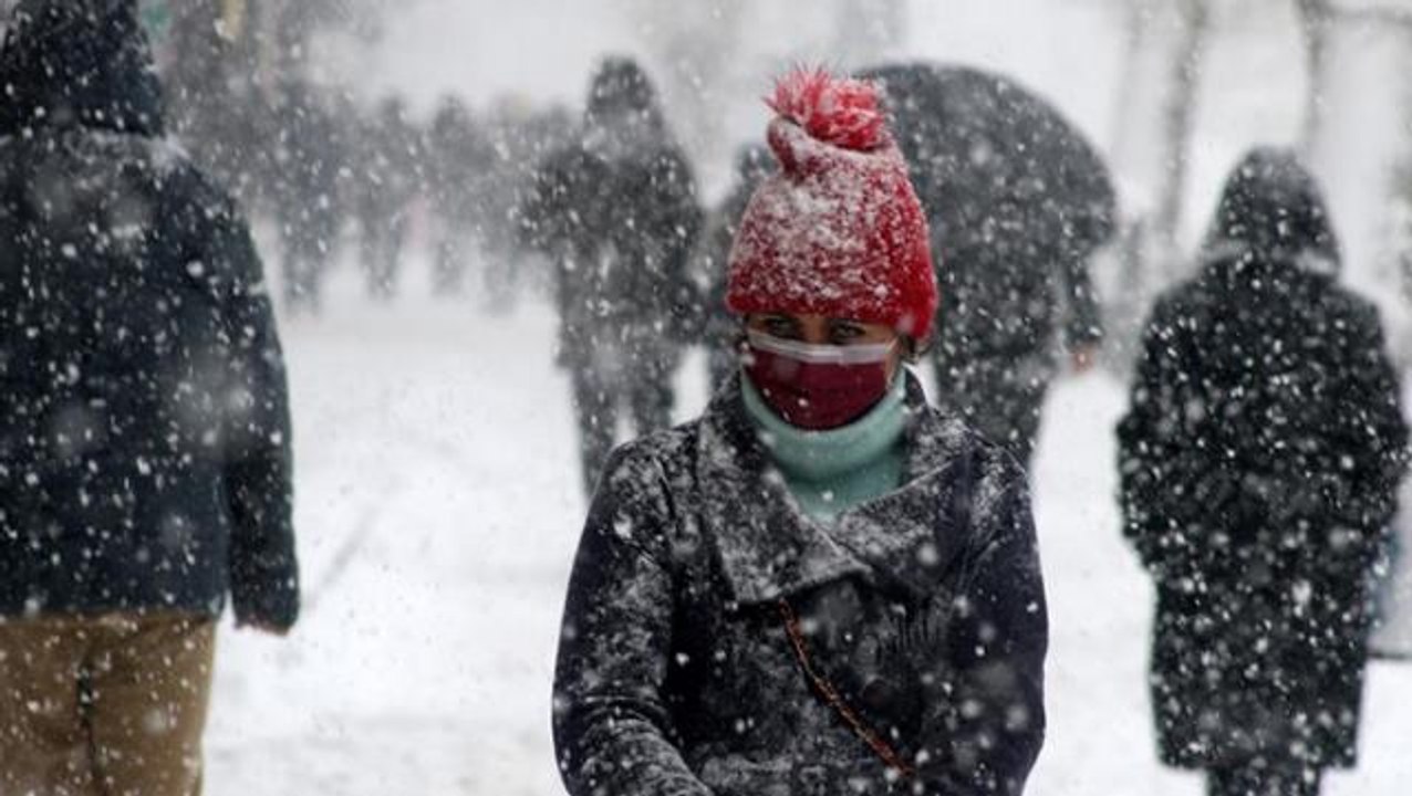 Meteoroloji'den haritalı uyarı! Kar geri geliyor, tarih bile belli