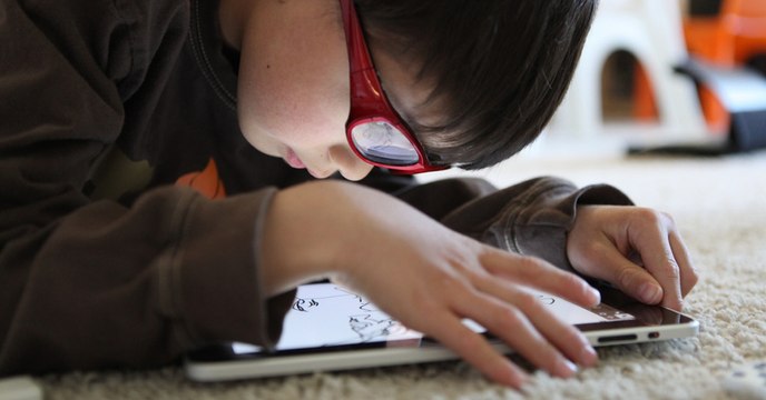This Is Why You Should Never Give Your Child Screen Time To Calm Them Down