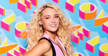 Fans Call Lucie Donlan’s Bluff On Love Island In Never Have I Ever