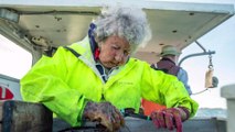 101-year-old woman refuses to retire despite working this very dangerous job