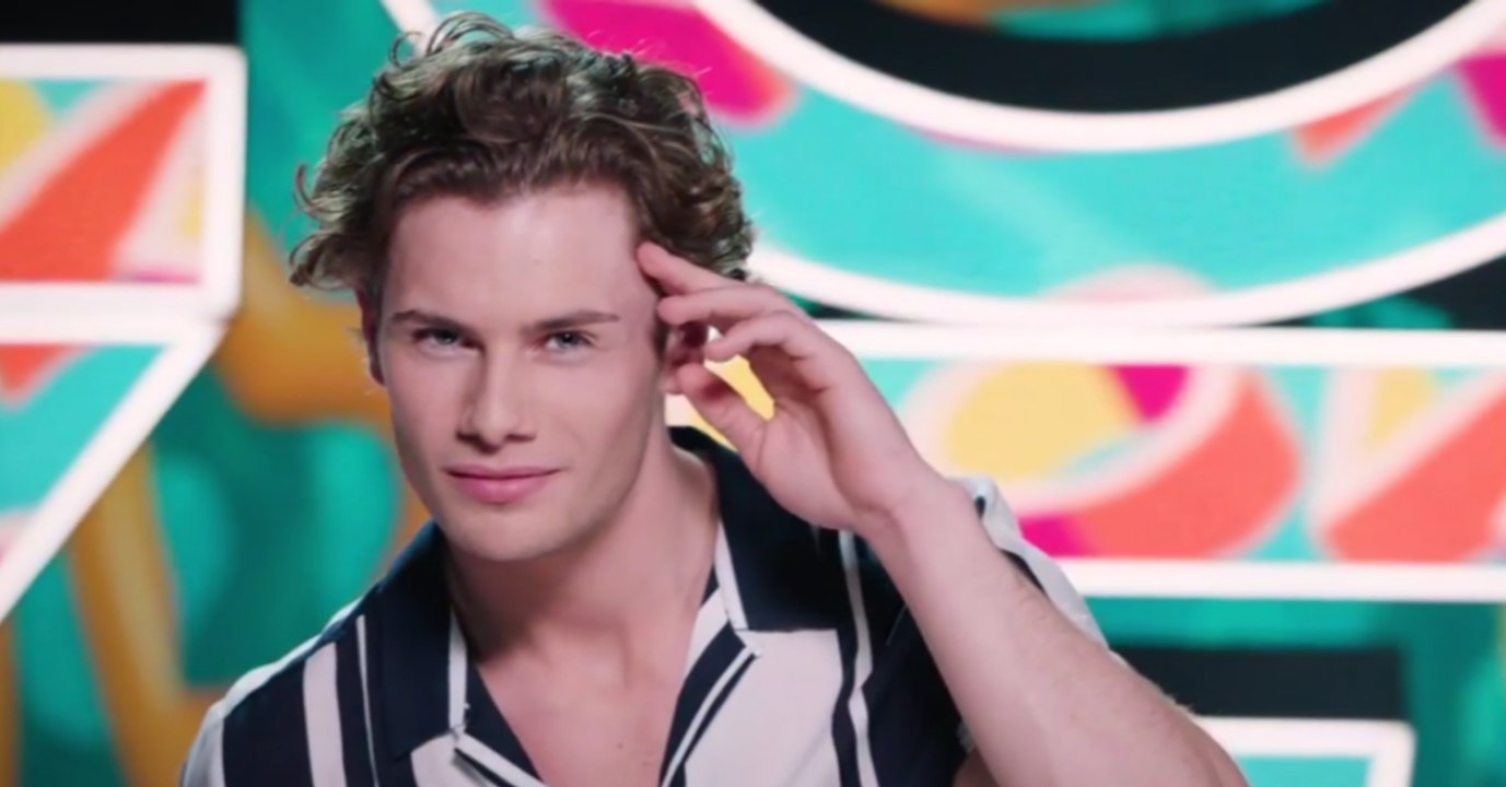 Joe Garratt's Friends Speak Out About 'Gaslighting' Row