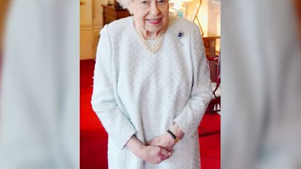 How will the Queen spend her Christmas this year?