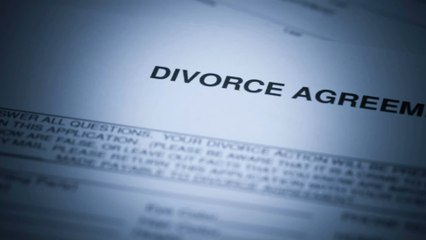 8 signs that reveal your marriage is hitting the rocks