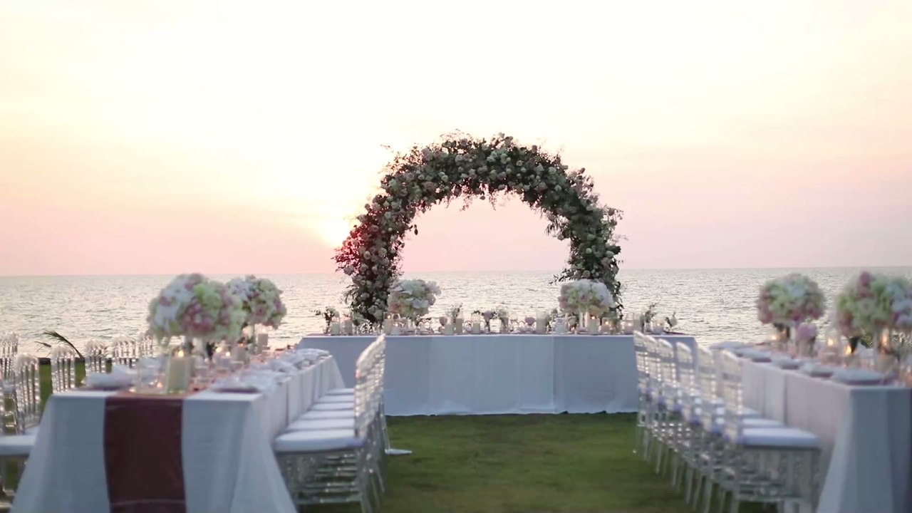 Outdoor Civil weddings and partnerships now allowed across England and Wales