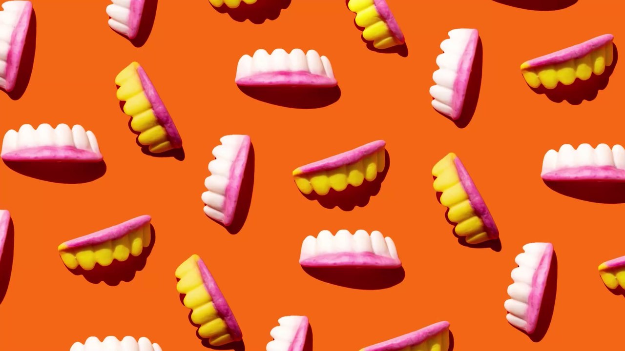 Inde : un adolescent se fait retirer 82 dents lors d'une opération