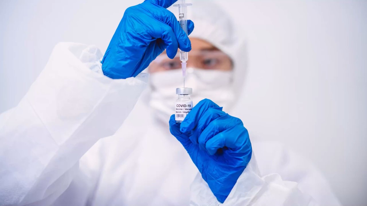 Four new COVID symptoms detected in vaccine receivers