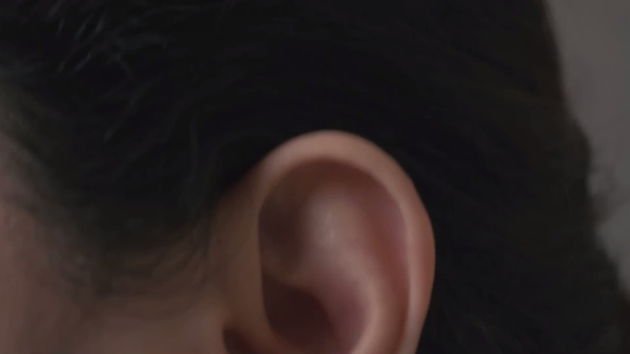 This is the best method to remove earwax