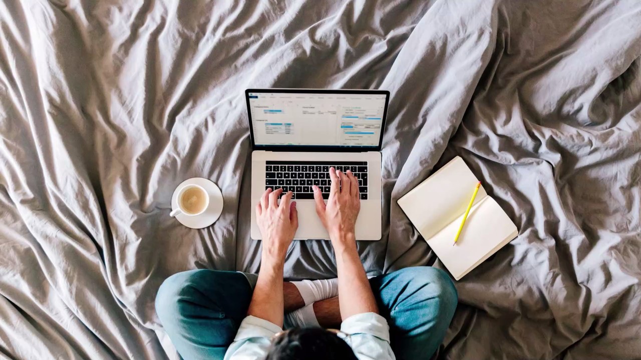 Younger people struggling with back problems due to COVID pandemic