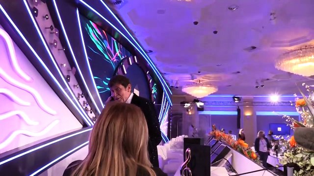 Sanremo 2022, Gianni Morandi telefona a Jovanotti: Potevi venire a ritirare il premio anche tu