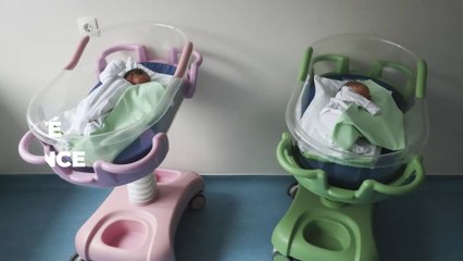 Maternité : une jeune femme découvre qu'elle a été échangée à la naissance avec un autre bébé