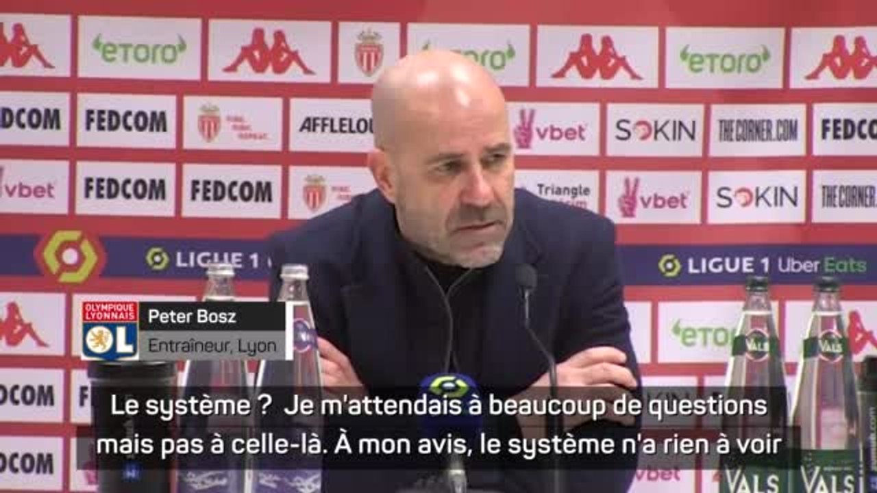 23e j. - Bosz : "À la mi-temps, j'aurais pu changer dix joueurs"