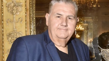 Pierre Ménès lynché sur les réseaux sociaux après l'annonce de son retour médiatique