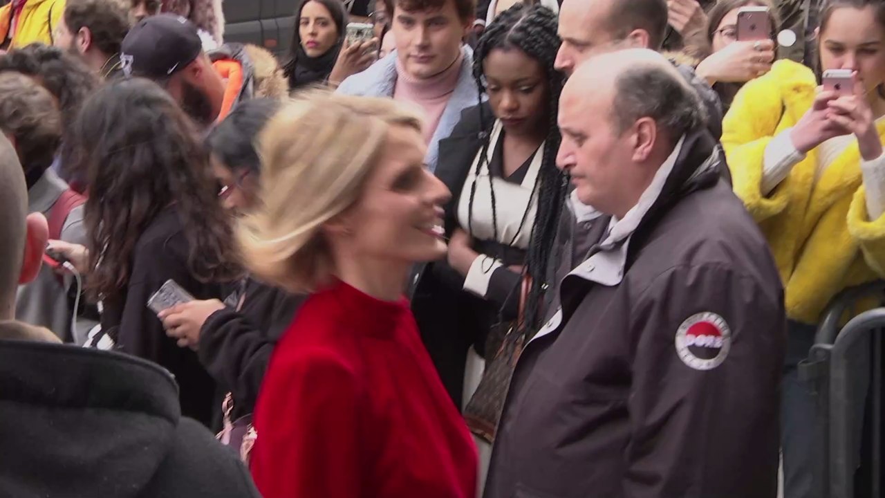 Sylvie Tellier et sa sœur en guerre ? La chérie de Jean-Pascal Lacoste sort du silence