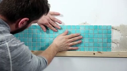 Les Tutos Maison & Travaux - Comment poser de la mosaïque ?