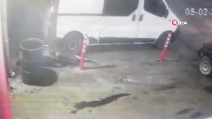 Son dakika! Esenyurt'ta sanayiden hurda çalan kadın hırsızlar kamerada