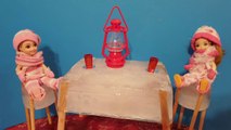 [DIY] Barbie Doll Ice Dinning Table and Chairs - Doll Dinning Table and Chairs made from Ice