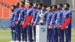 Indian Cricket Team ने Lata Mangeshkar की याद में काली पट्टी बांधकर दी श्रद्धांजलि, जताया दुख