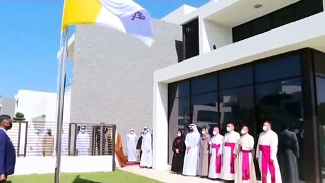 El Vaticano abre su embajada de Emiratos Árabes Unidos