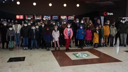 Yetim çocuklar ve anneleri sinema günlerinde buluştu