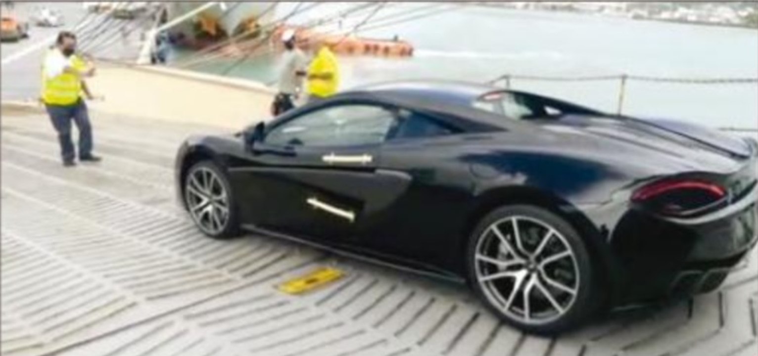 À qui la McLaren de Rs 35 millions ?
