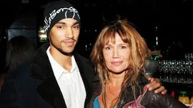 Clémentine Célarié Quand son séduisant fils Abraham défilait en jupe pour Jean P@ul Gaultier