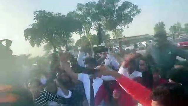 भाजपा प्रदेशाध्यक्ष सतीश पूनिया की गाड़ी का कोटा में कांग्रेस कार्यकर्ताओं ने किया घेराव, लगाए धारीवाल जिंदाबाद के नारे. देखें वीडियों