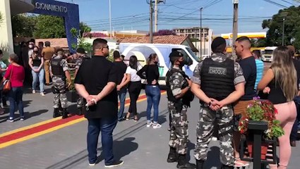 Amigos e familiares realizam cortejo fúnebre pela morte do PRF André Cassiano Messias Valdameri