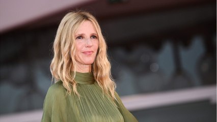 VOICI : "Si j'étais présidente" : l'actrice Sandrine Kiberlain présente un point fort de son programme fictif