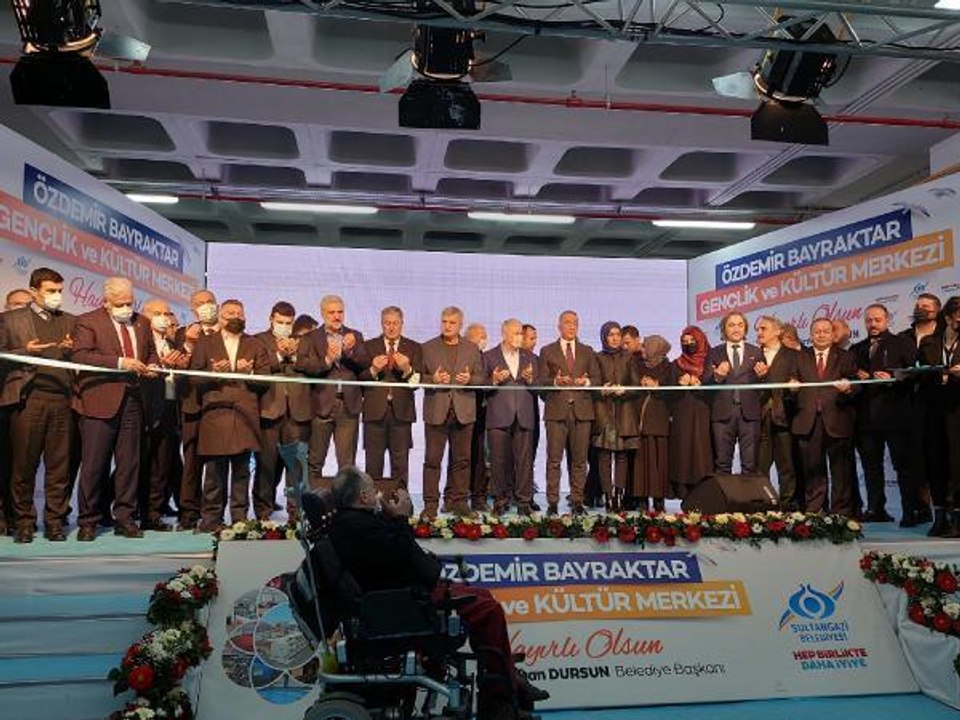 BİNALİ YILDIRIM ÖZDEMİR BAYRAKTAR GENÇLİK VE KÜLTÜR MERKEZİ'NİN AÇILIŞINA KATILDI