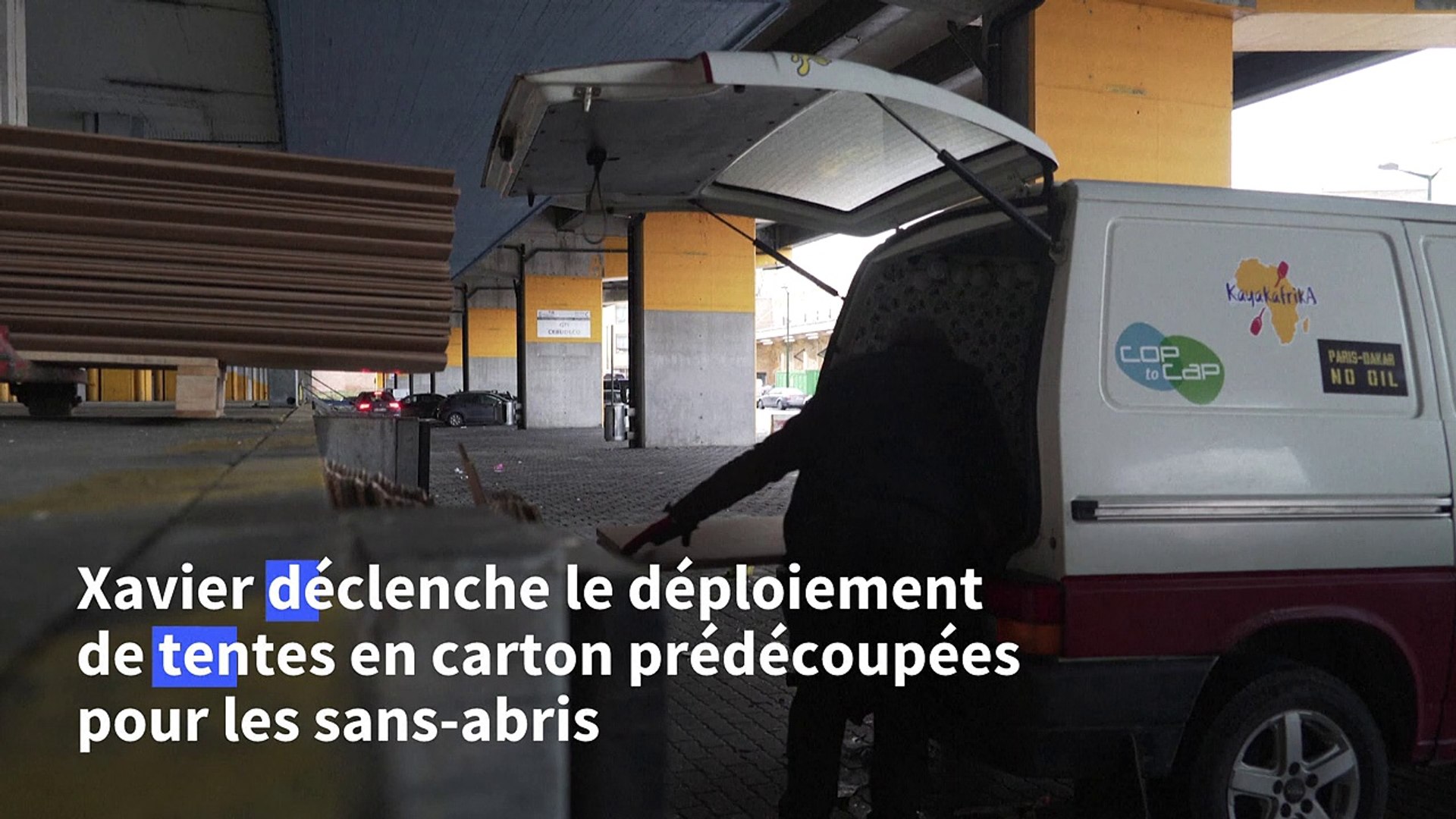 A Bruxelles, des tentes en carton pour aider les sans-abris - Vidéo  Dailymotion