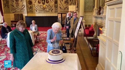 ملكة بريطانيا تحسم الجدل