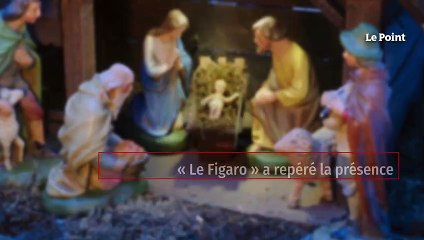 Marine Le Pen enrichit sa crèche de Noël avec un santon représentant Didier Raoult