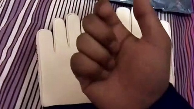 Nike GK Match Goalkeeper Gloves (Review)