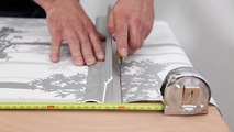 Les Tutos Maison & Travaux - Comment poser du papier-peint intissé ?
