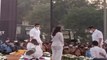 Lata Mangeshkar Last Rites: लता जी के अंतिम संस्कार में पहुँचे Aamir Khan, Video Viral | FilmiBeat