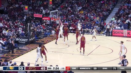 Dunk of the Night: Domantas Sabonis