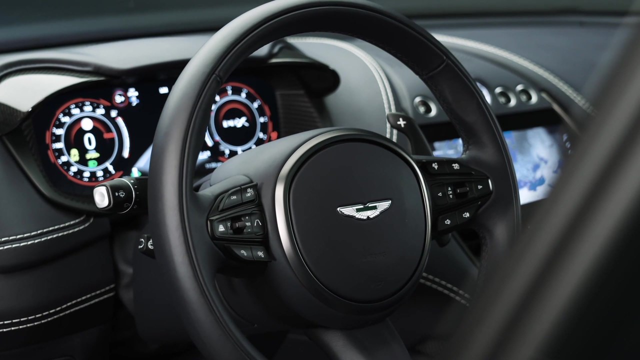 Der neue Aston Martin DBX707 - Das sportliche Motiv wird fortgeführt