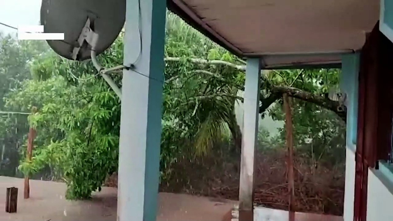 Tote, zerstörte Häuser und Stromausfälle - 'Batsirai' wütet in Madagaskar