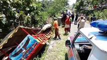 Kereta Kelinci Kecelakaan Terjun ke Saluran Air Di Madiun Dua Tewas