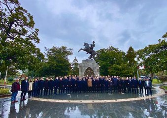 ONUR ANITI ÖNÜNDE SİYASİ PARTİLERDEN ORTAK 'SALDIRI' TEPKİSİ
