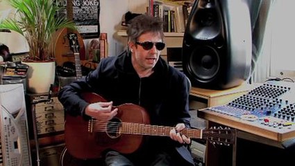 Ian McCulloch Plays 'The Killing Moon' (Acoustic)