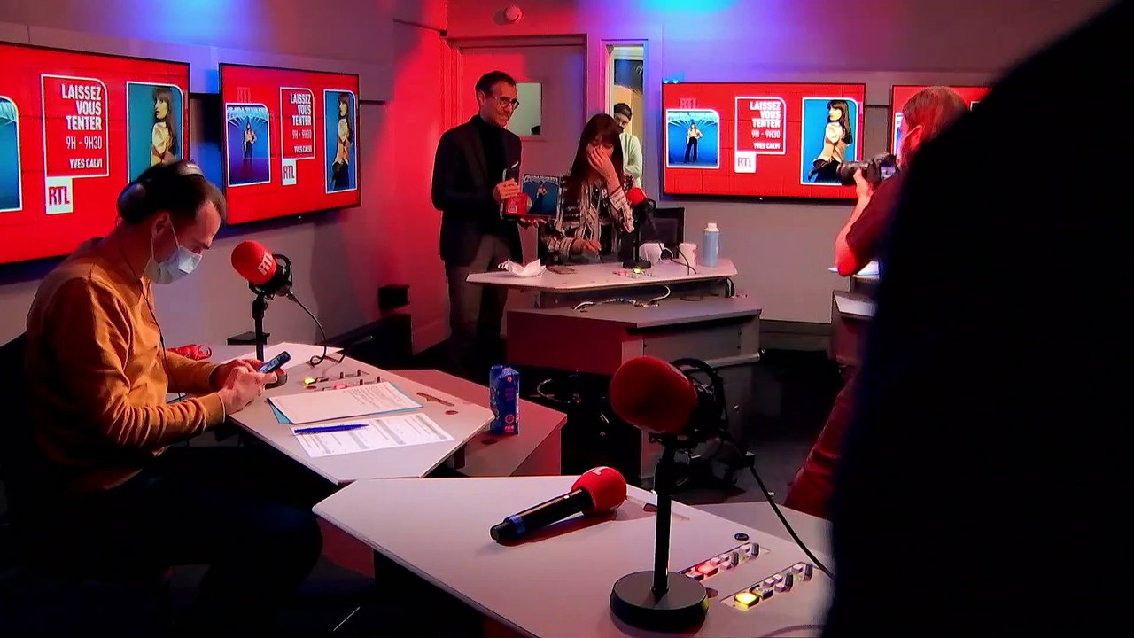 Clara Luciani, invitée de "Laissez-vous tenter", fête son disque "Cœur", album RTL 2021