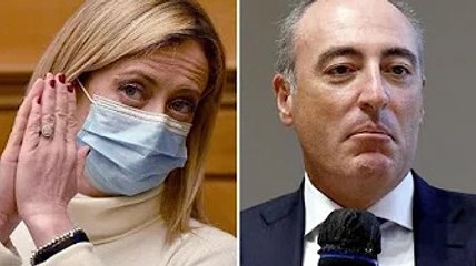 Giorgia Meloni picchi@ du.rissimo: "Tutto per restare attaccati alle poltrone"