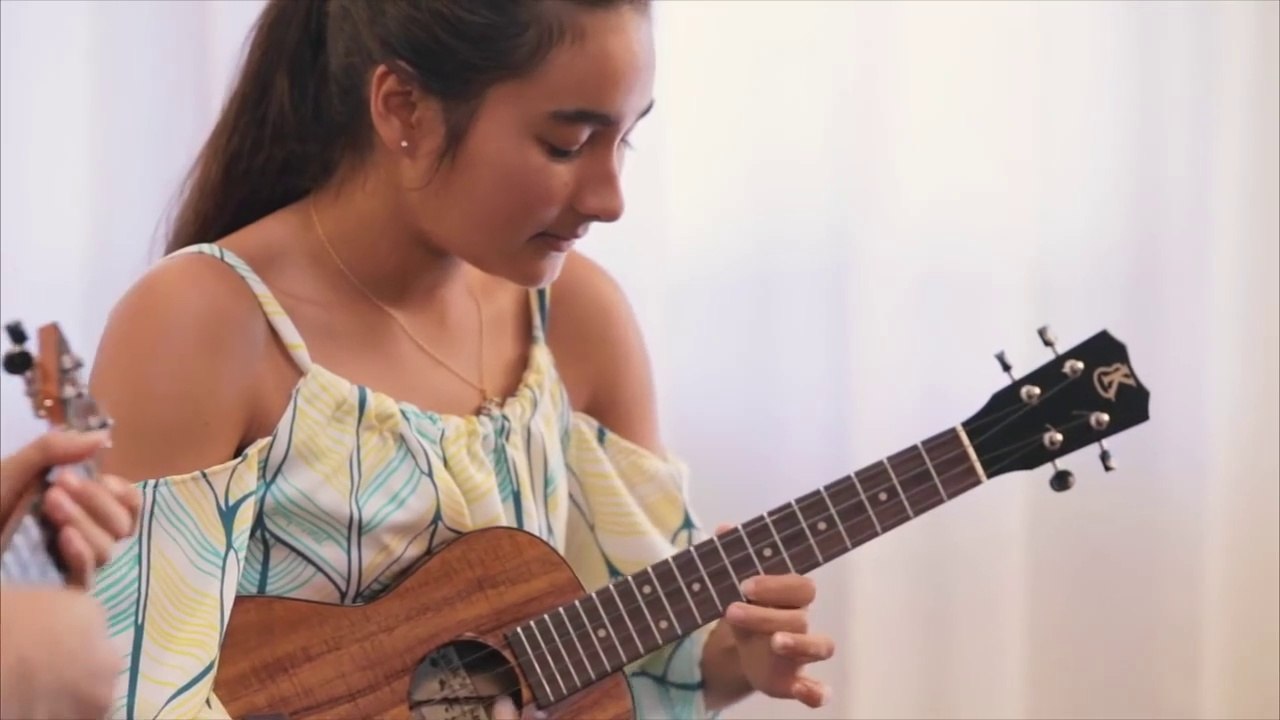 Honoka & Azita - Island Fire (HiSessions.com Acoustic Live!)