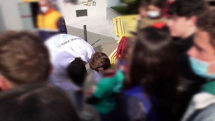 Pablo Urdangarin, toda una estrella: ya firma autógrafos a sus fans