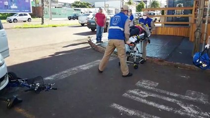 Colisão entre carro e patinete deixa uma pessoa ferida no Coqueiral