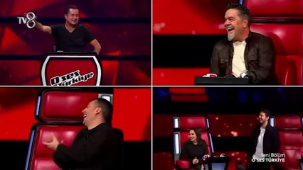 O Ses'te, bu sefer Acun şarkı söyledi