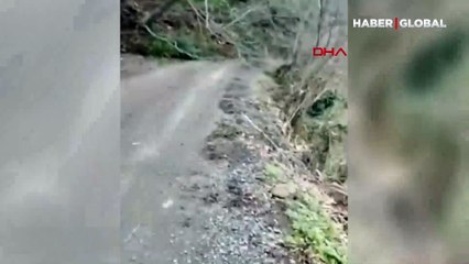 Ordu'da heyelan anını çekmeye çalışan baba-oğulun faciadan döndüğü anlar kamerada